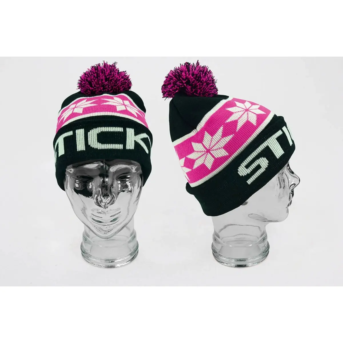 StickyBaits Black Bobble Beanie uniwersalnyrozmiar uniwersalny - MPN: BBB - EAN: 5060333112332