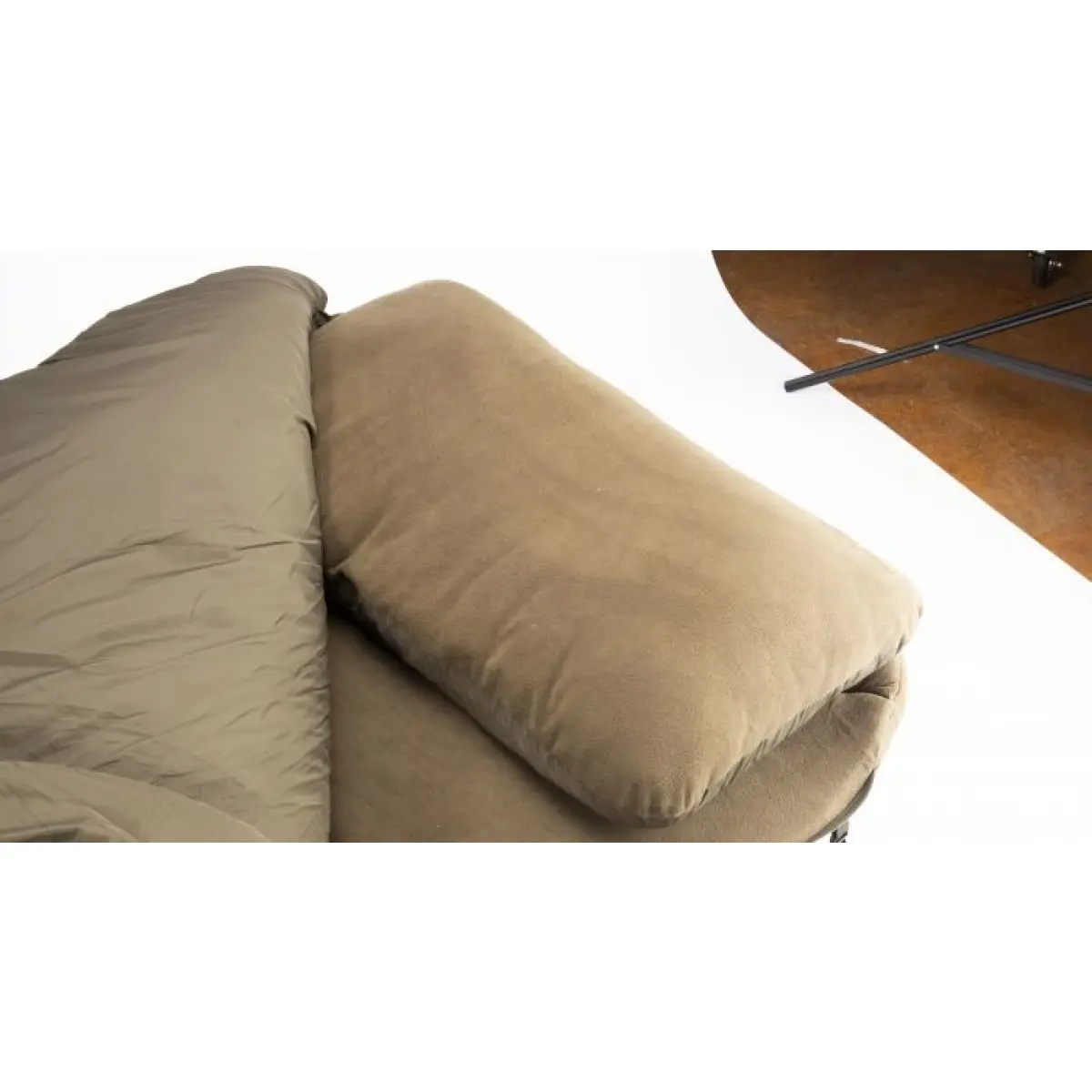 Nash Indulgence Pillow emperorrodzaj emperor - MPN: T9458 - EAN: 5055108994589