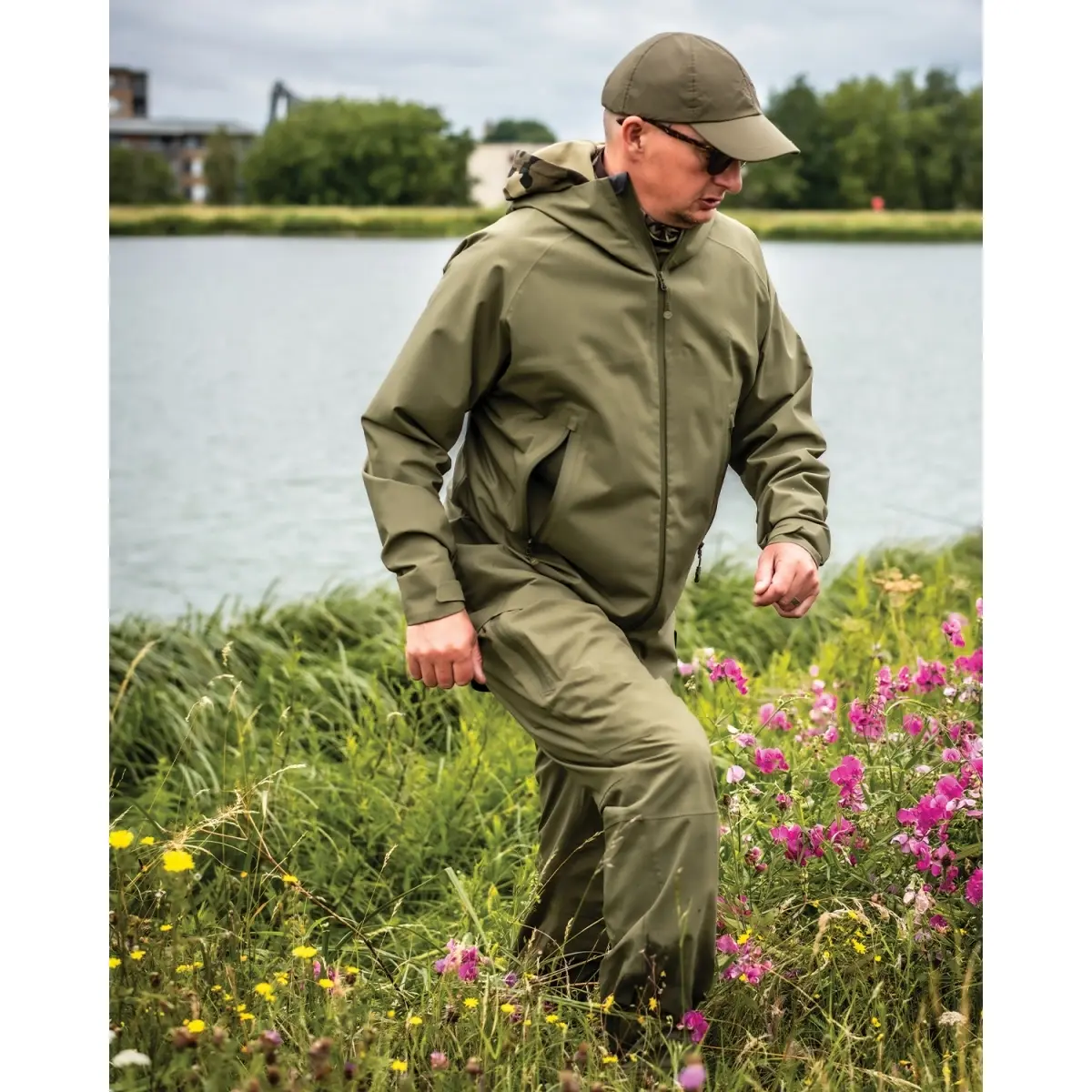 Korda KORE DRYKORE Over Trousers Olive XXLrozmiar XXL - MPN: KCL428 - EAN: 5060660630134