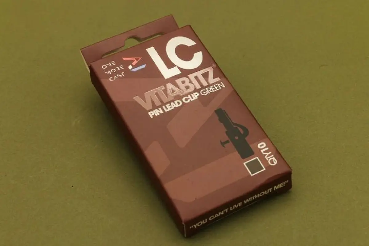 One More Cast Vitabitz Pin Lead Clipkolor Brown (brązowy) - MPN: OMCLDB - EAN: 5060939130525