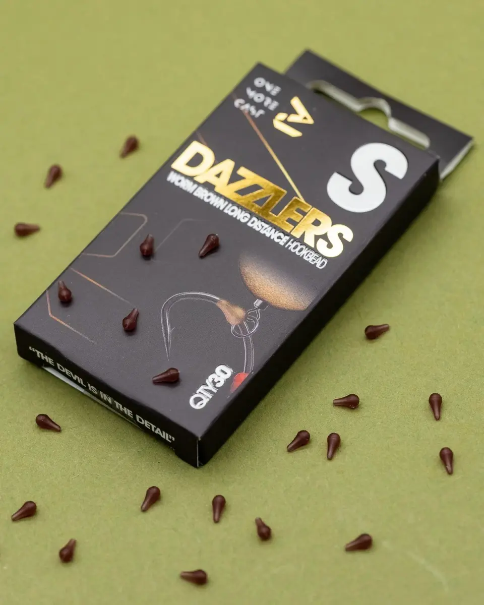 One More Cast DAZZLERS Worm Brown Distance Hookbead rozmiar Small - MPN: OMCHWBS - EAN: 5060939131775