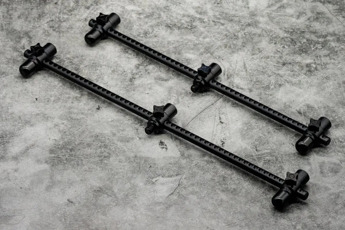 One More Cast Elbowz Black Anodised Aluminium 3 Rod Buzzbars model Wide (13.5 in &amp; 11.5 in) - MPN: OMCEL3RLB - EAN: 5060939132390