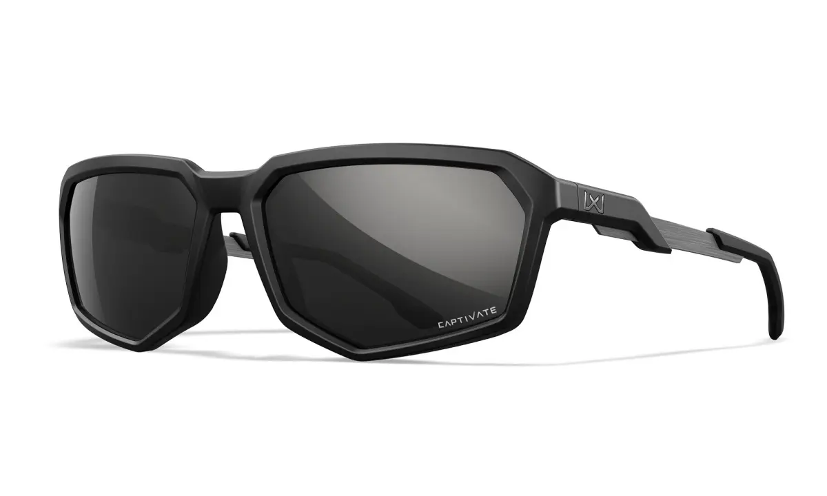 WileyX RECON Captivate Polarized Black Mirror Grey Matte Black Framekolor Captivate Polarized Black Mirror Grey - MPN: AC6RCN05 - EAN: 71231609100