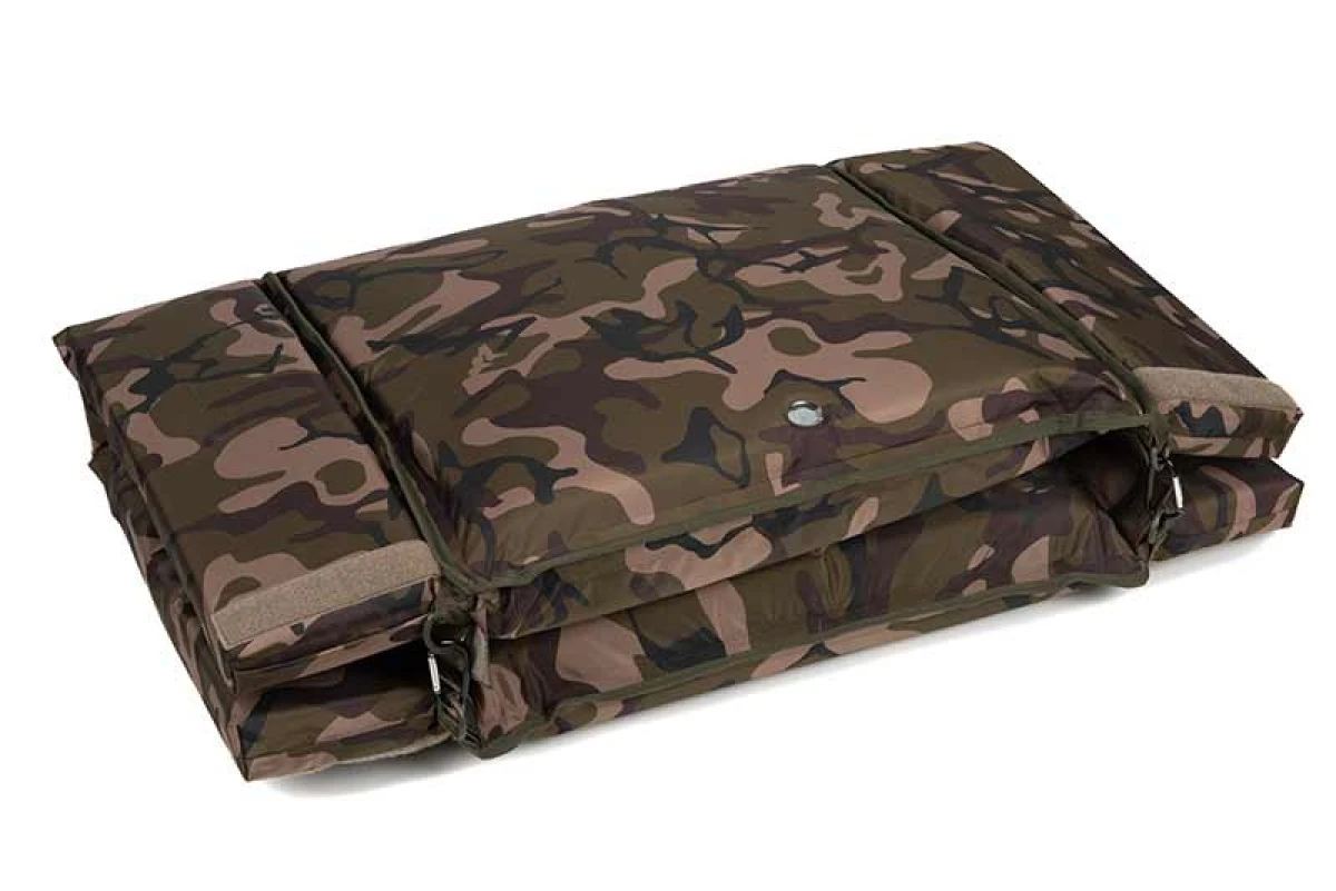 Fox CAMOLITE Welded Flat Mat With Sides - MPN: CCC072 - EAN: 5056808516637