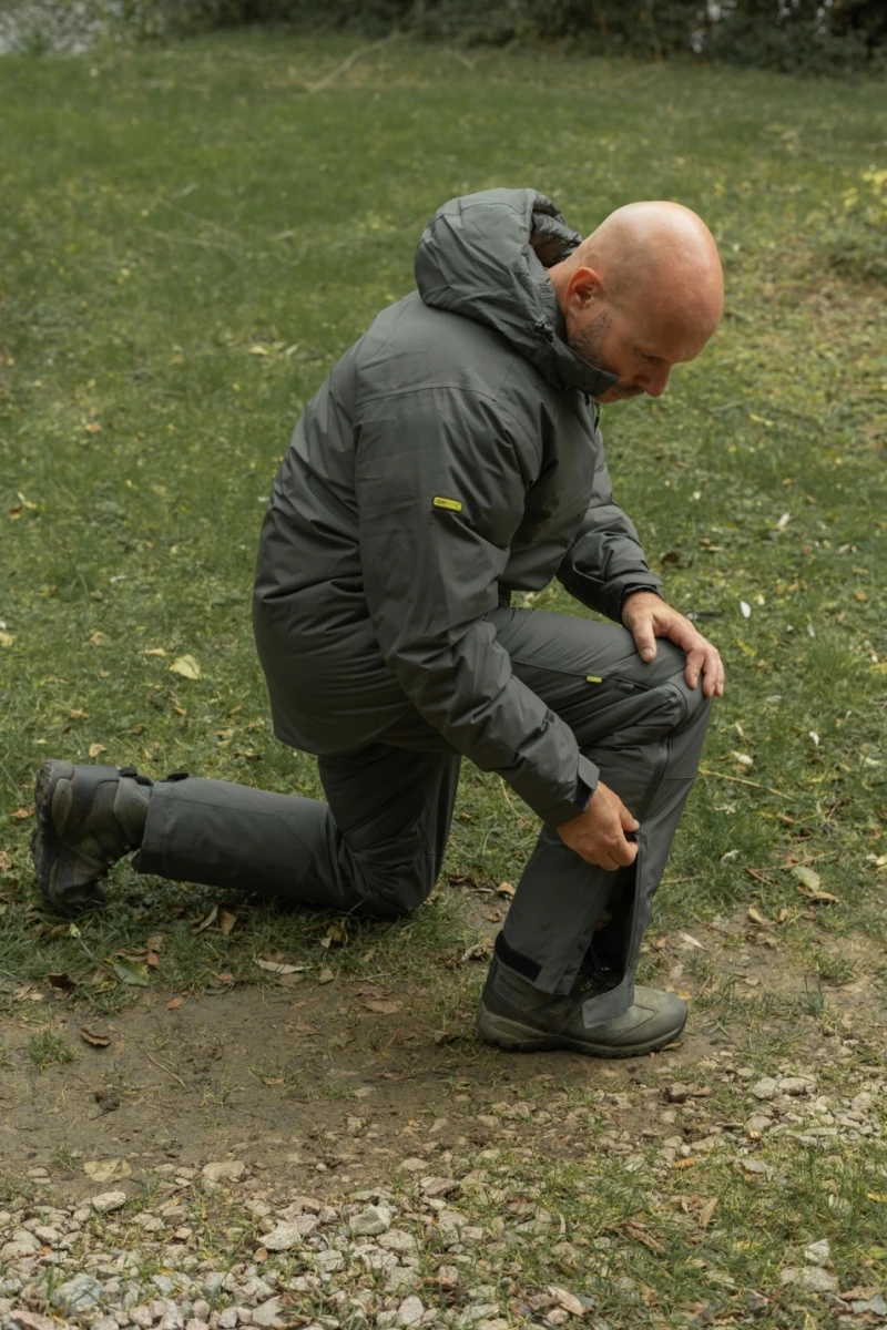 RidgeMonkey APEarel ThermaPro Insulated Pantsrozmiar M - MPN: RMC188 - EAN: 5056210640876