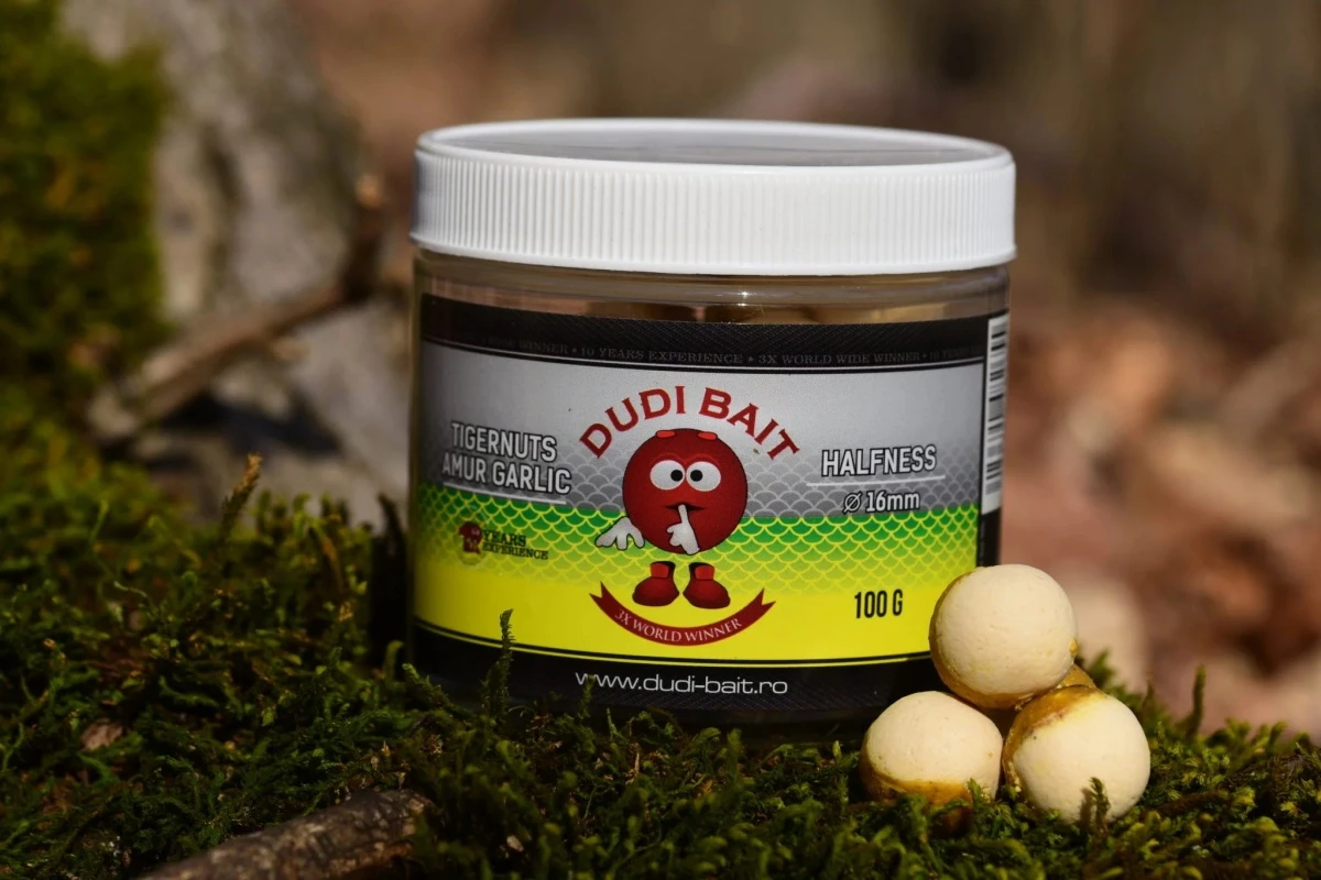 DUDI BAIT Tigernuts Amur Garlic Halfness 20mmrozmiar 20mm - MPN: DBHL75 - EAN: 6426390482662