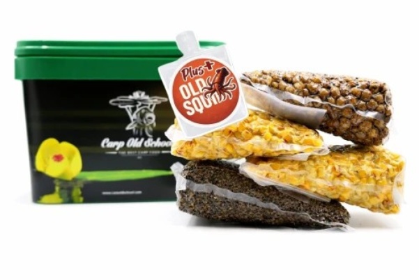 Carp Old School Special Mix - Naturalny 4 kg + zalewa OLD SQUID 4kg Carp Old School Special Mix - Naturalny 4 kg + zalewa OLD SQUID 4kg