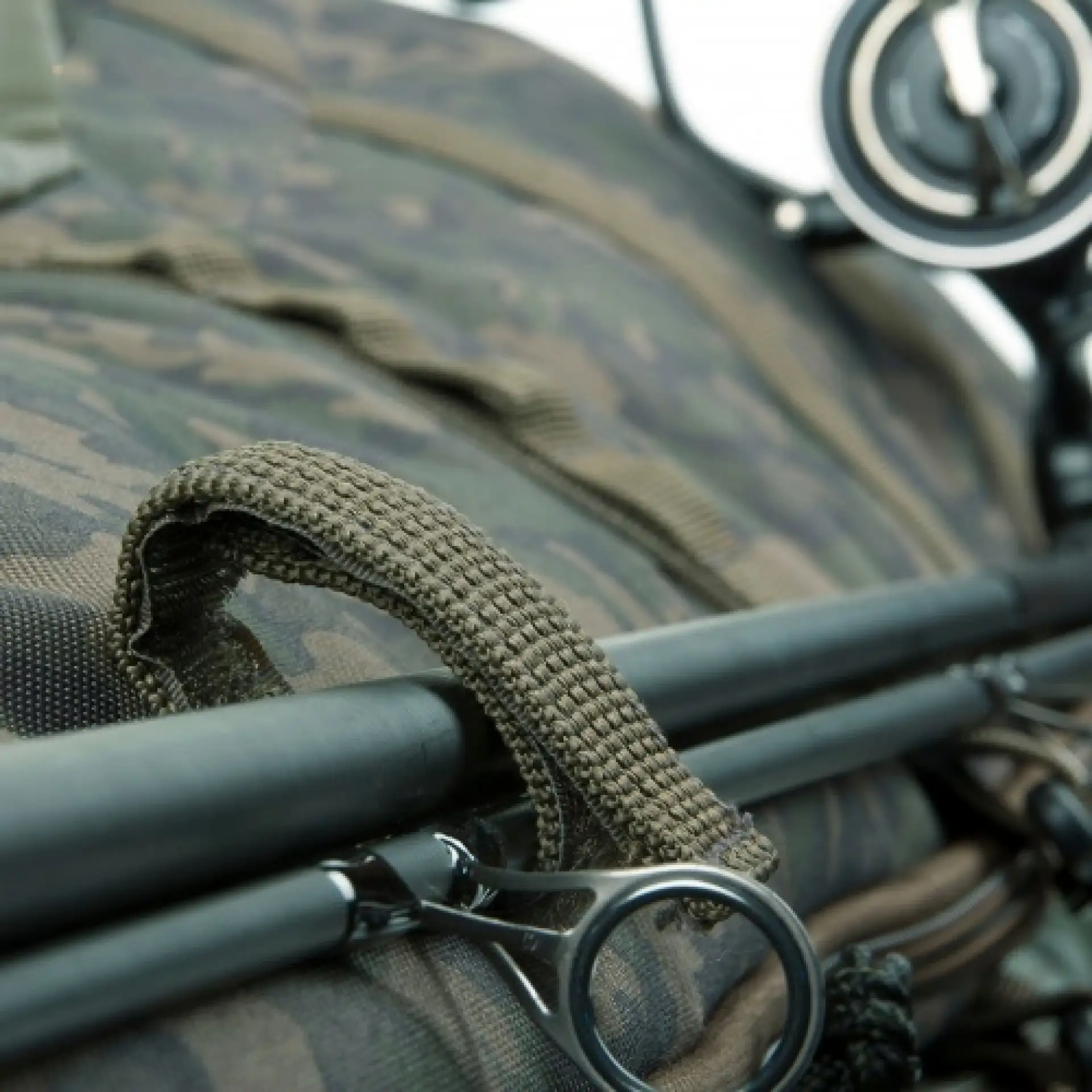 Shimano Tribal Trench Rod Holdall 13 ft 3+2 210x32x25cm