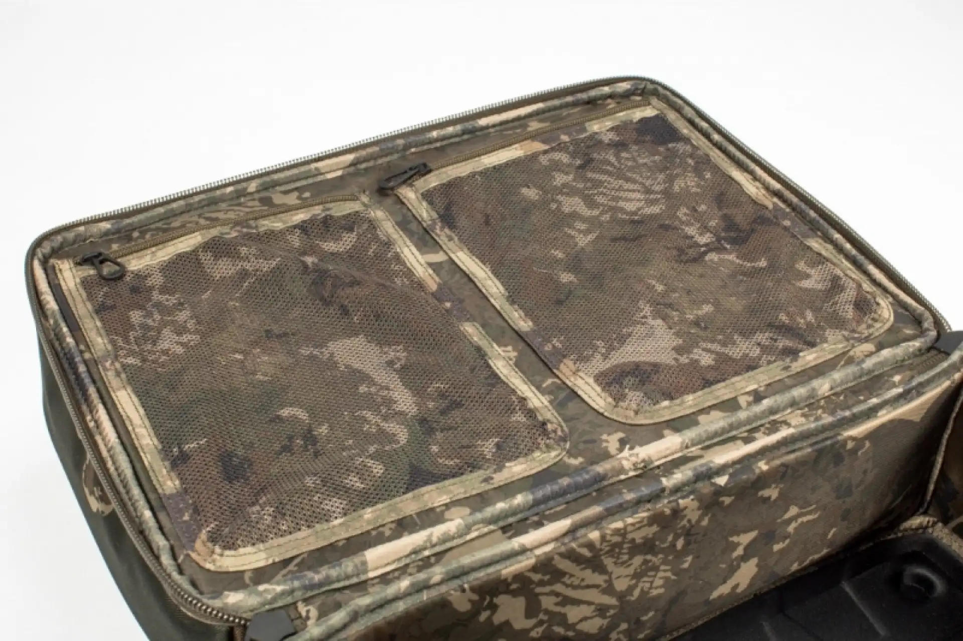 Nash Subterfuge Hi-Protect Carryall medium