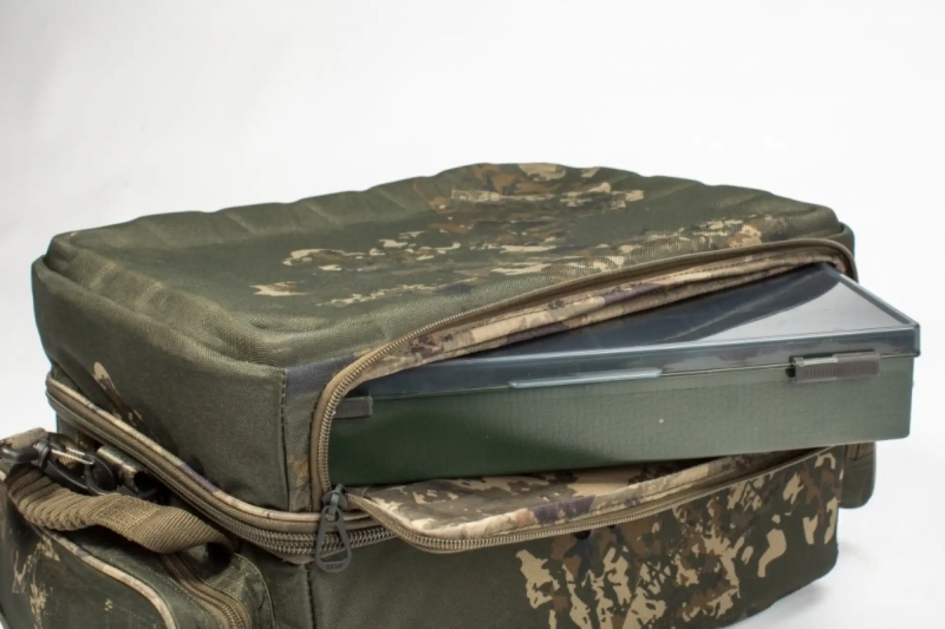Nash Subterfuge Hi-Protect Carryall medium