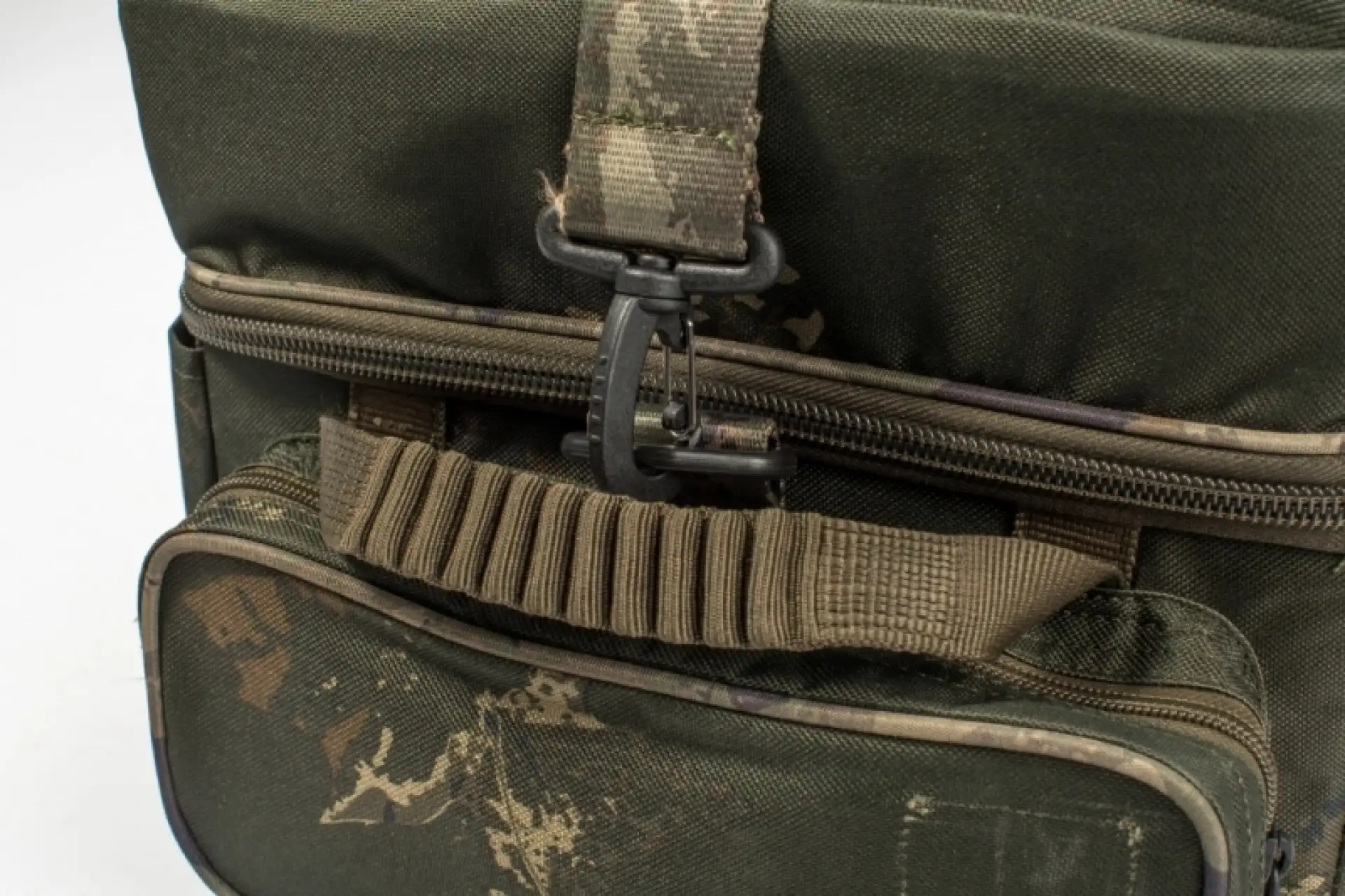 Nash Subterfuge Hi-Protect Carryall medium