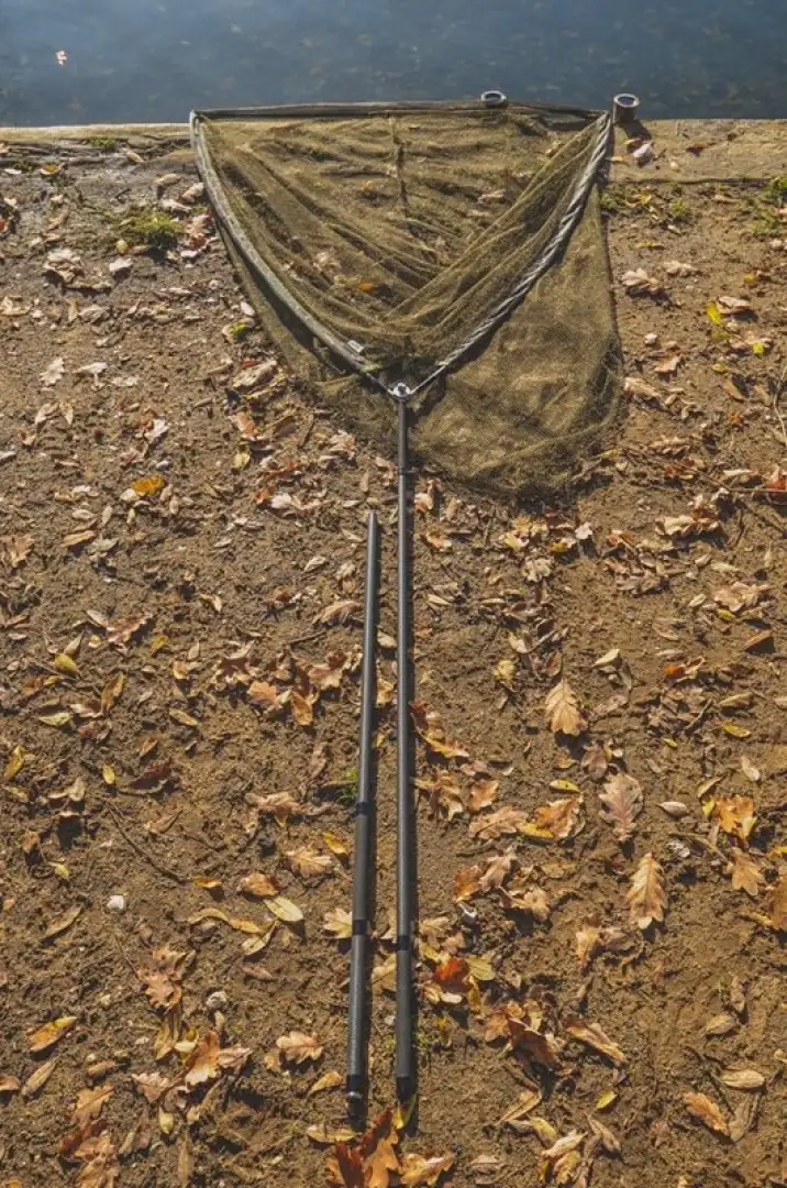 Solar P1 BOW-LOC Carbon Fibre Landing Net  Upgraded 42