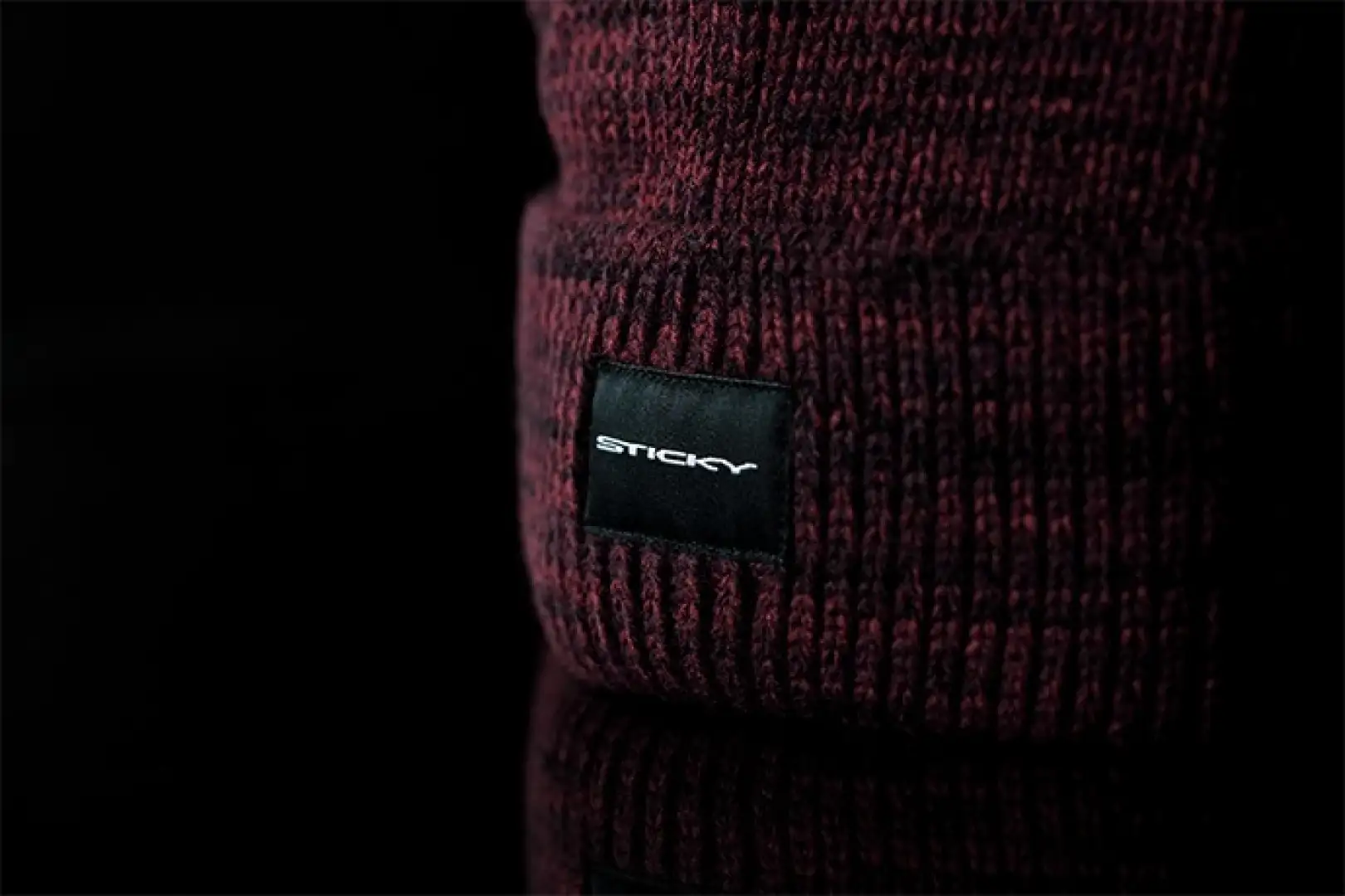 StickyBaits Maroon Fleck Beanie uniwersalny