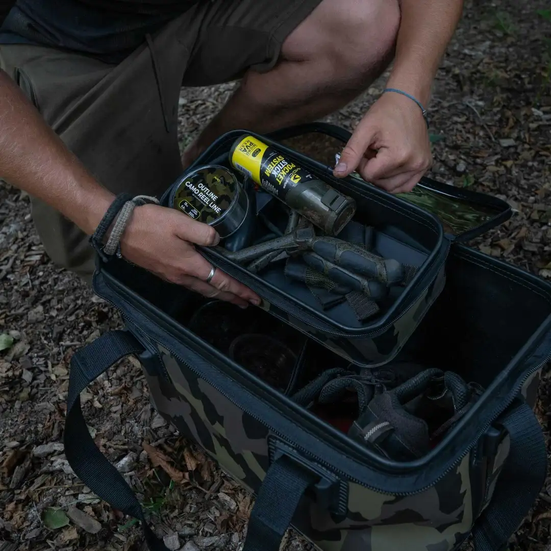 Avid Carp Stormshield PRO Pouch Small