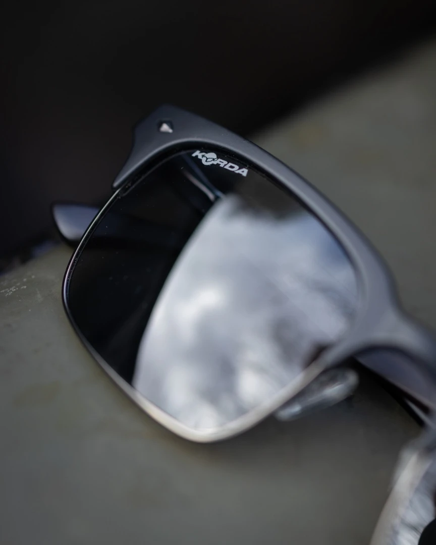 Korda The Ronnie Black Polarised Sunglasses