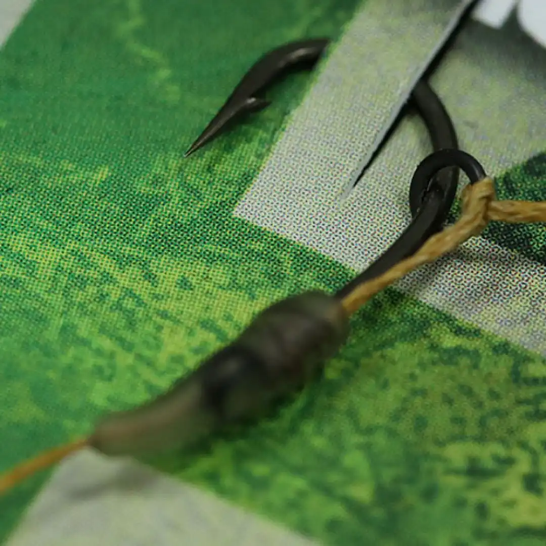Gardner Hook Aligner Rig - Brown Barbless