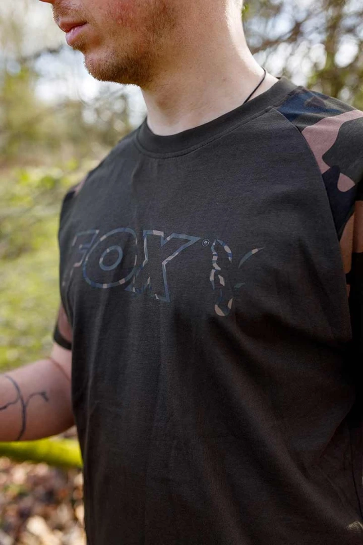 Fox Khaki / Camo Outline T-Shirt M