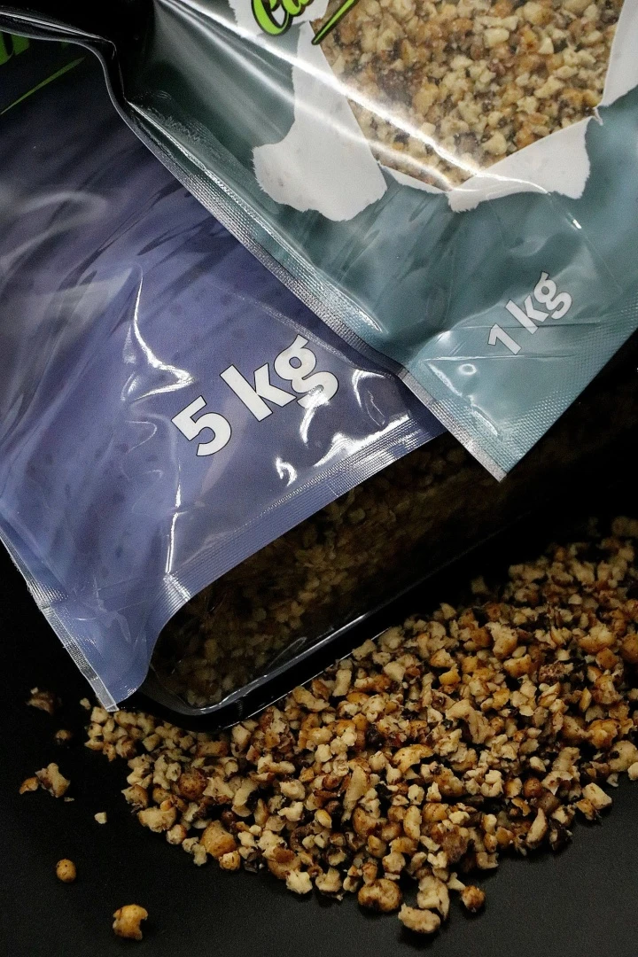Carp Old School Crushed Tiger - Naturalnie Słodki 1 kg
