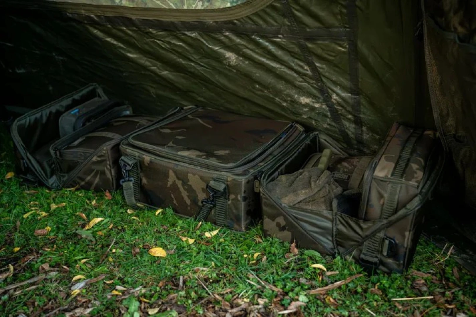 Nash Subterfuge Cube Carryall 50L