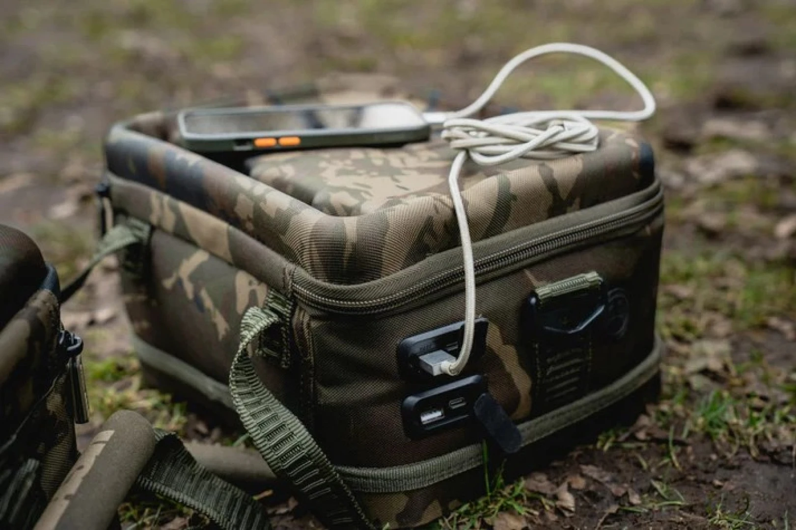 Nash Subterfuge Hi Protect Tech Bag 
