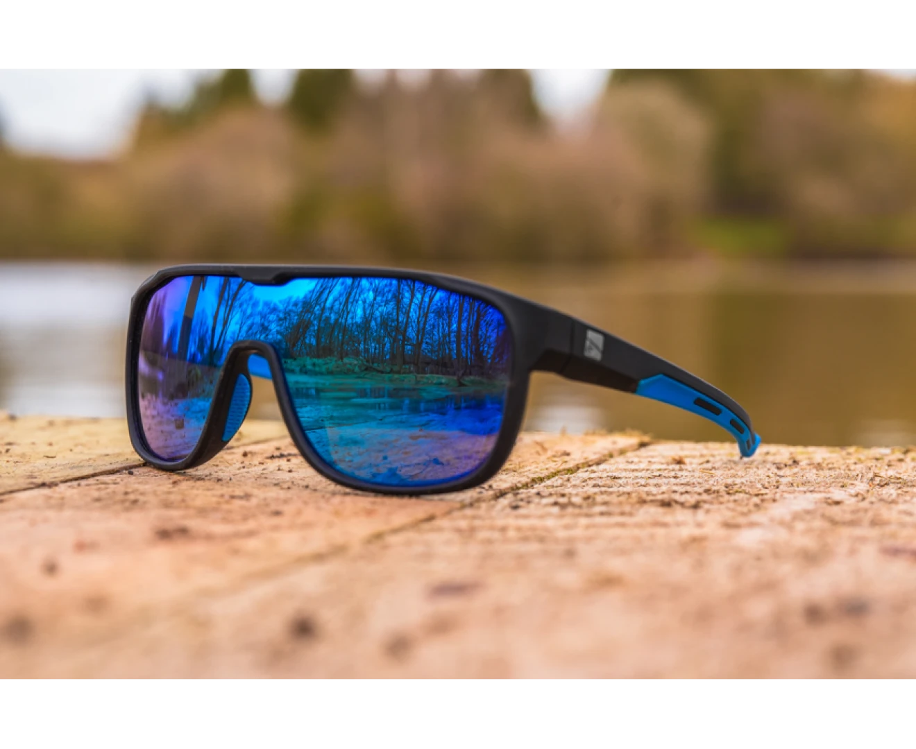 Preston Innovations Absolute Ascent Sunglasses Ice Blue