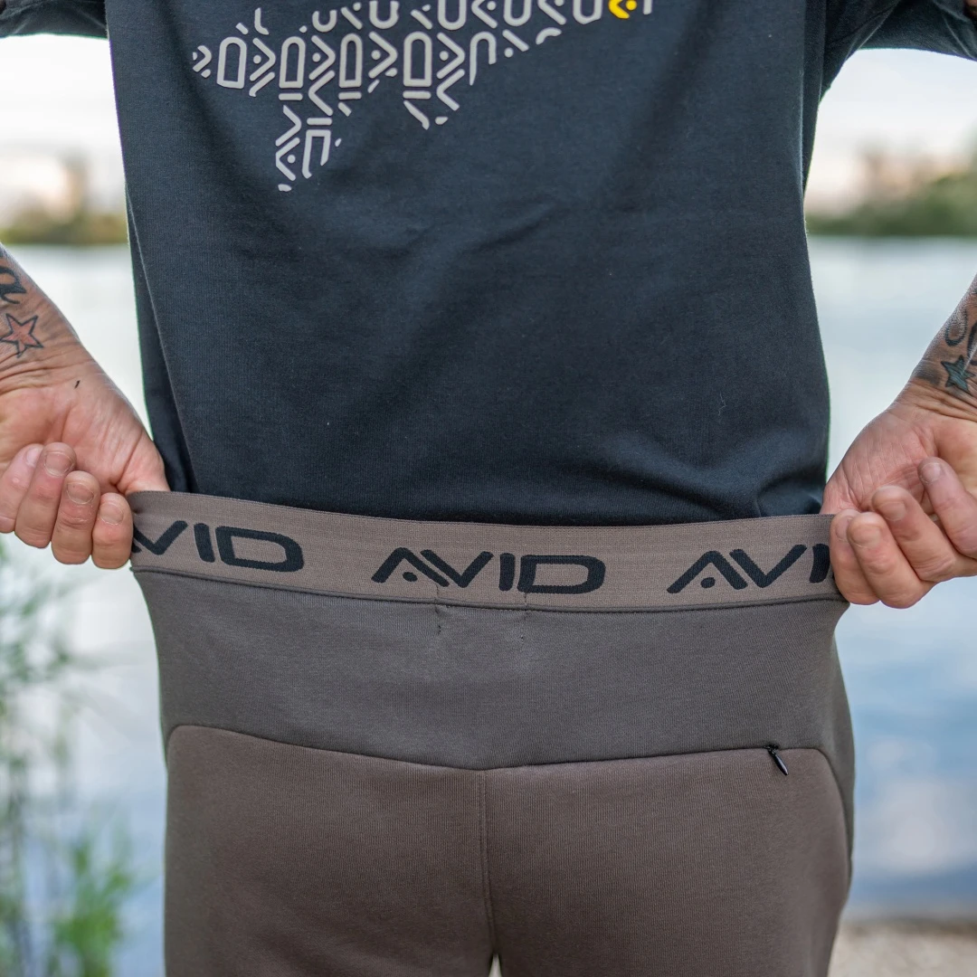 Avid Carp Compound Joggers - Brown L