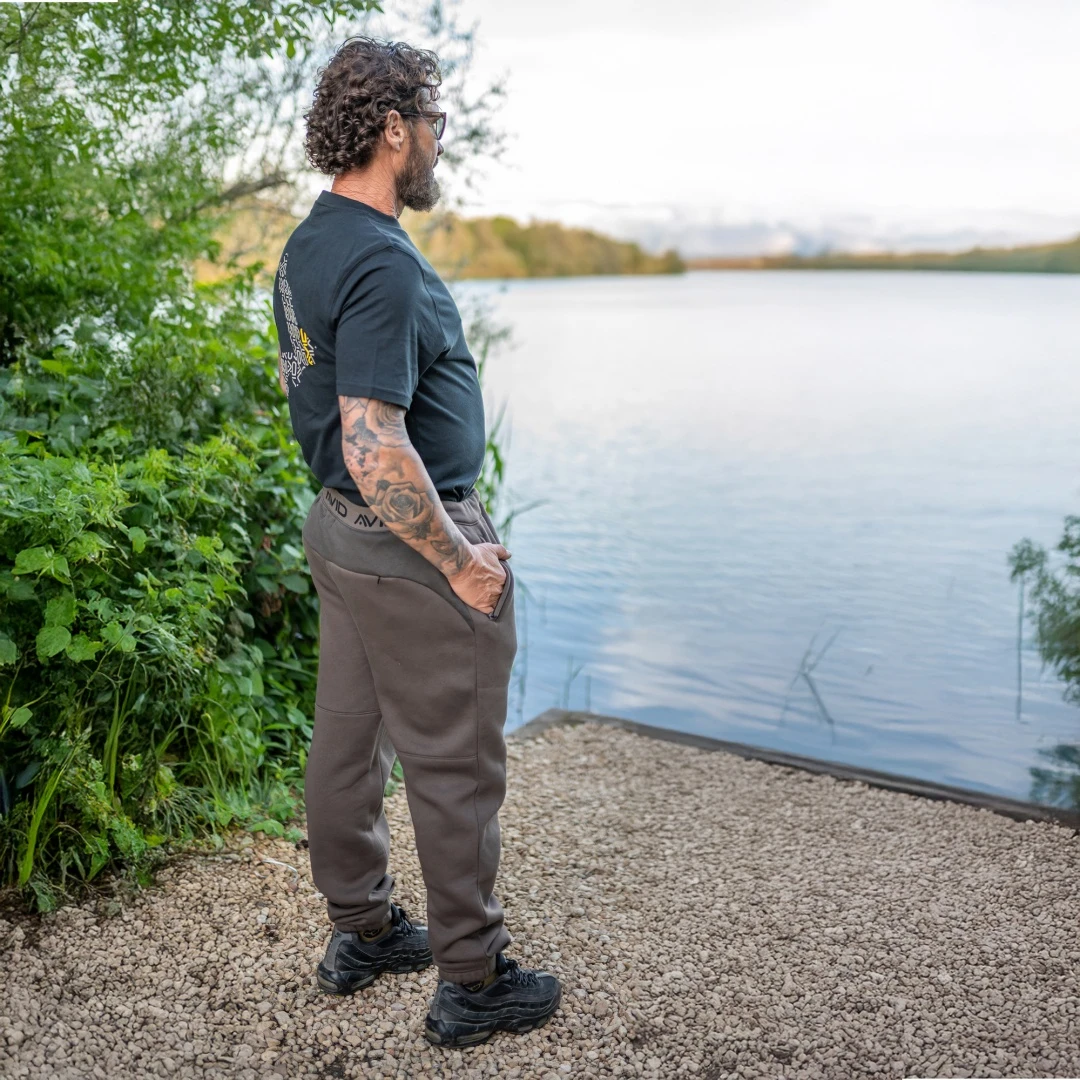 Avid Carp Compound Joggers - Brown L