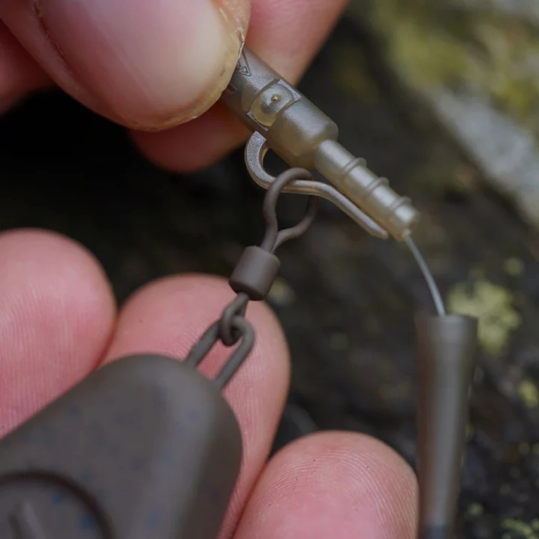 One More Cast Blend Tubing Fluoro D-Rig Horseshoe - Barbless