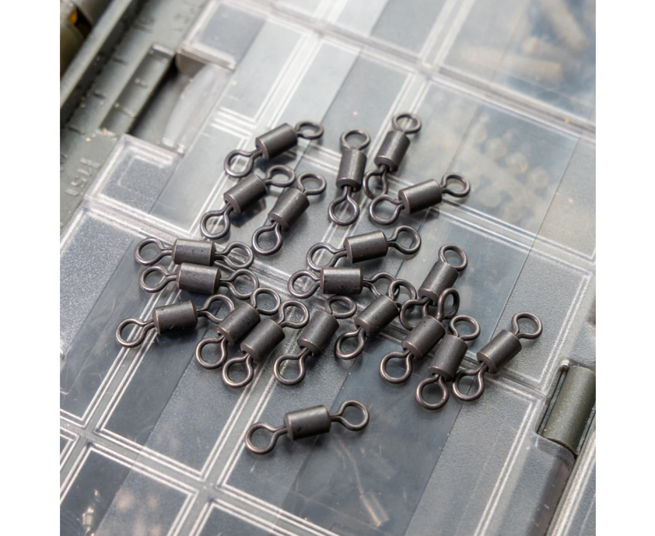 Avid Carp Outline Swivels   - rozmiar 7