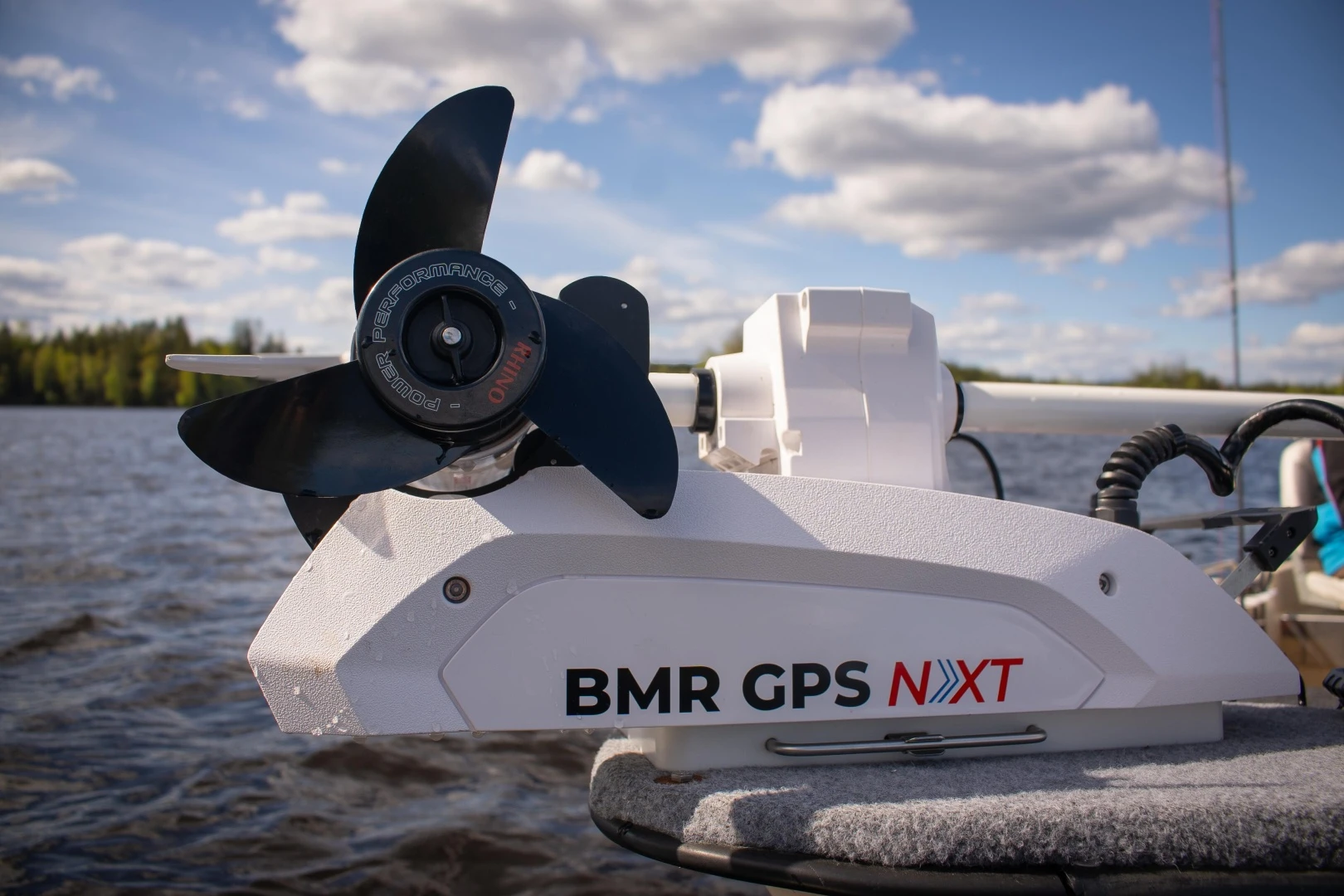 Rhino BMR NXT 65 Longshaft 12V Electric Outboard Motor White