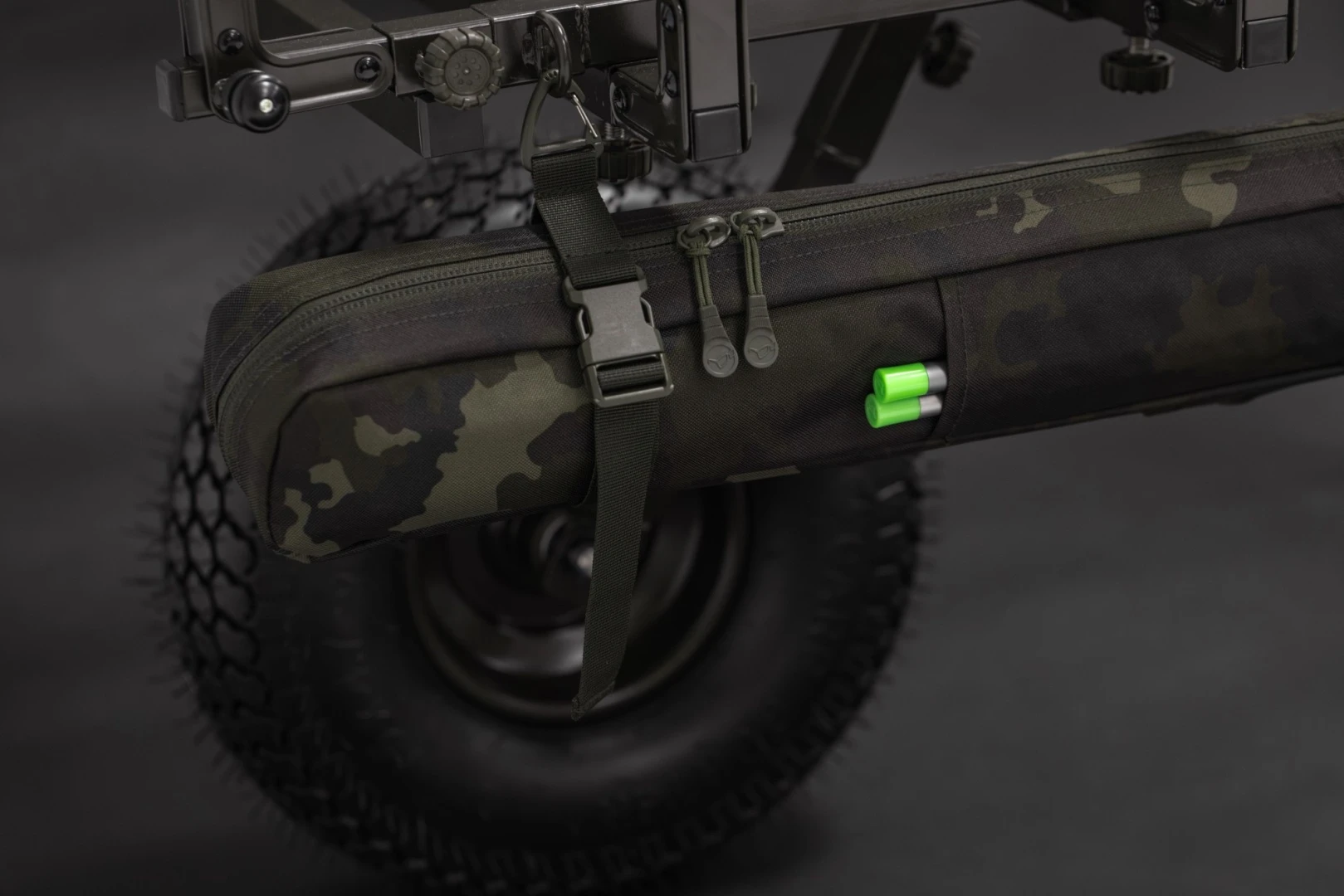 Korda Compac Storm Pole Bag Dark Kamo