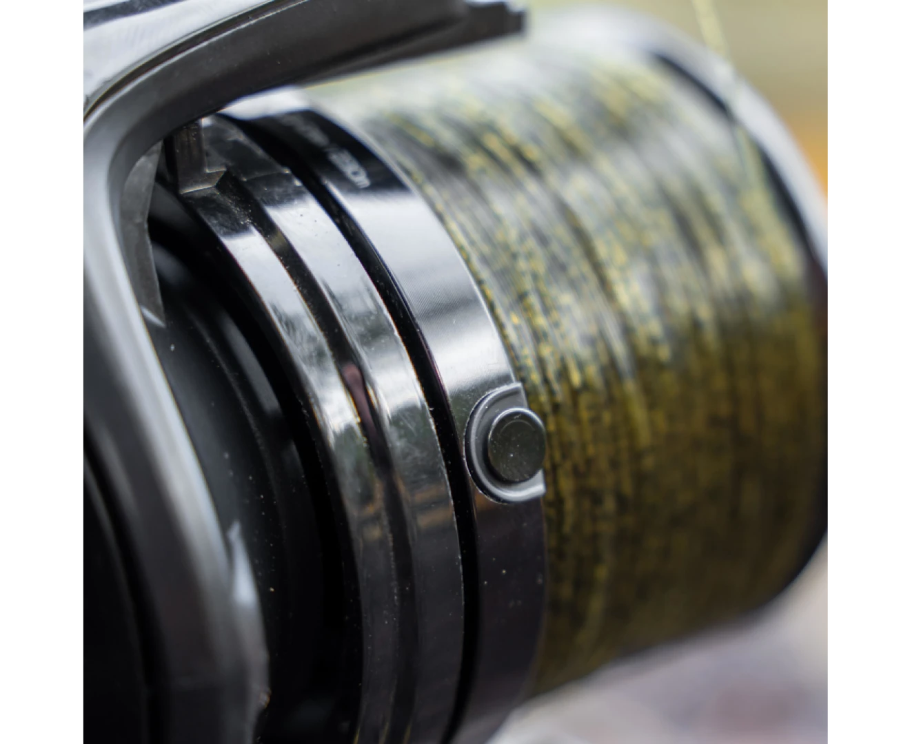 Avid Carp Revolve 12000FS Reel