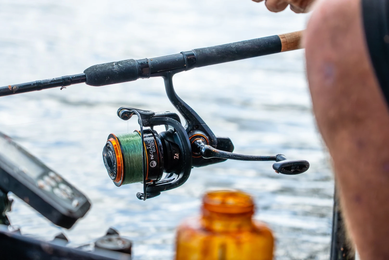 GURU N-Gauge Pro 6000D Reel - Kołowrotek Feederowy