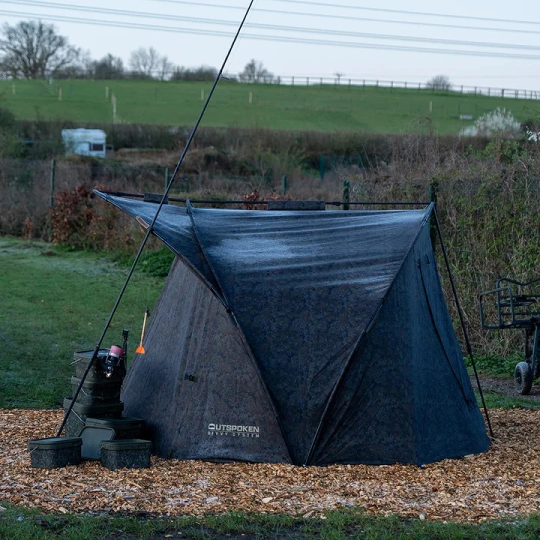 One More Cast Heist Outspoken Peaked 1.5 man Bivvy