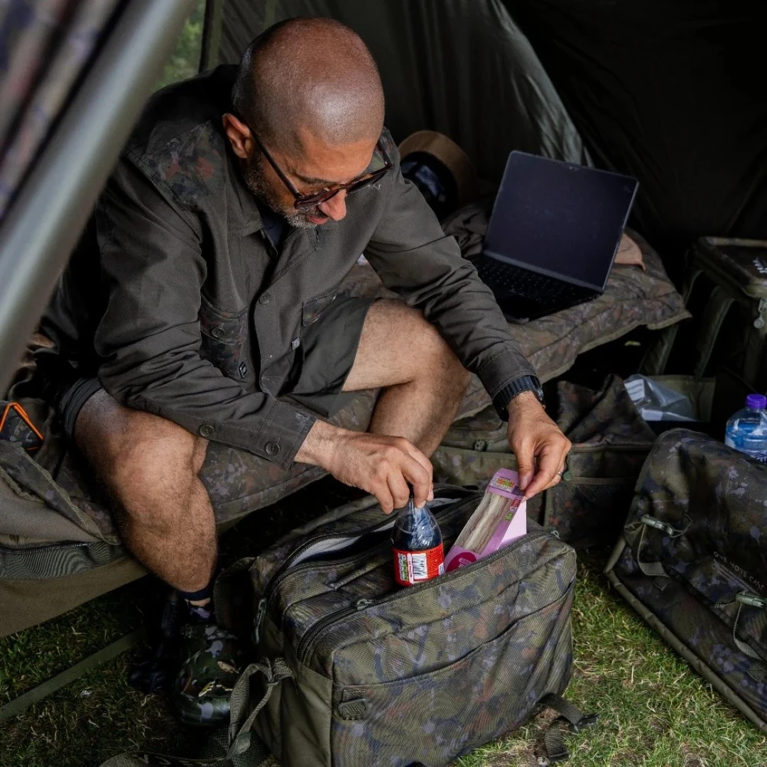 One More Cast Heist Workaholic Multi Function Bag