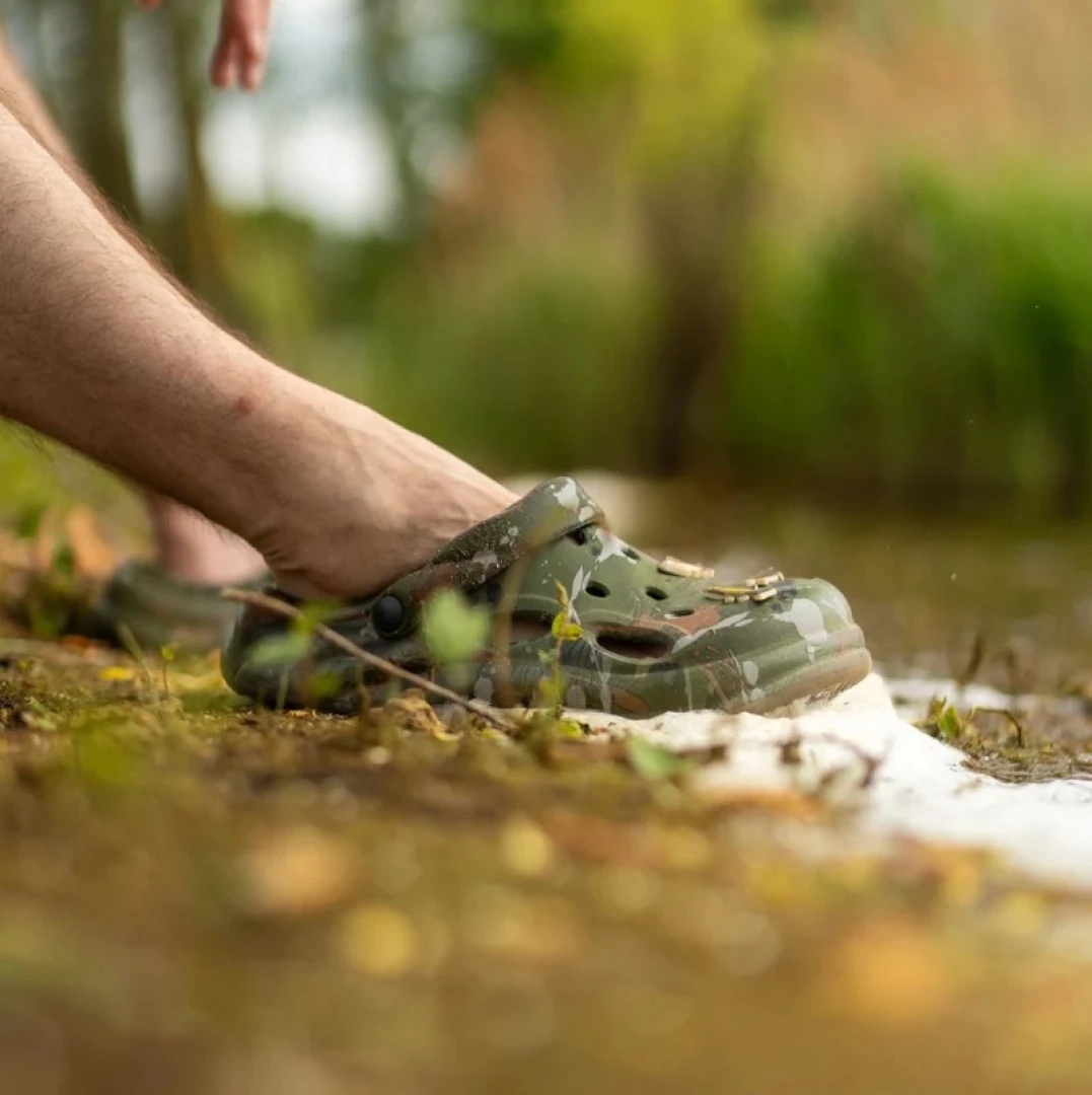 One More Cast PB Splash Camo Moulded Slipper 9/10 UK (44 - 45 EU)