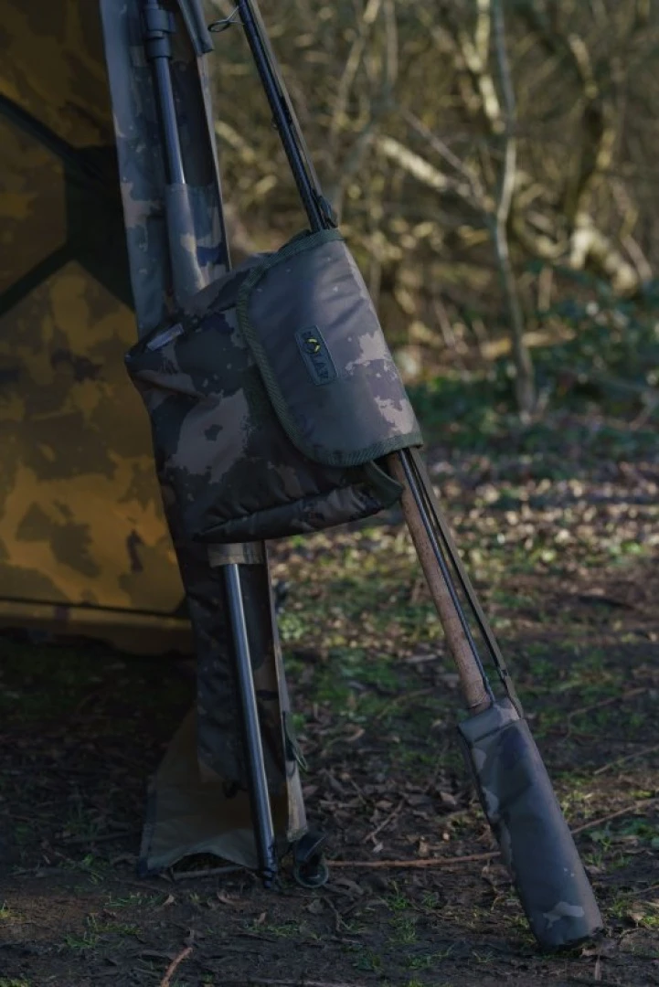 Solar Worldwide Reel Pouch 