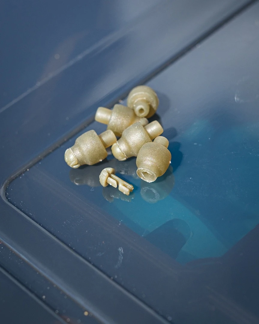 Matrix Feeder Beads