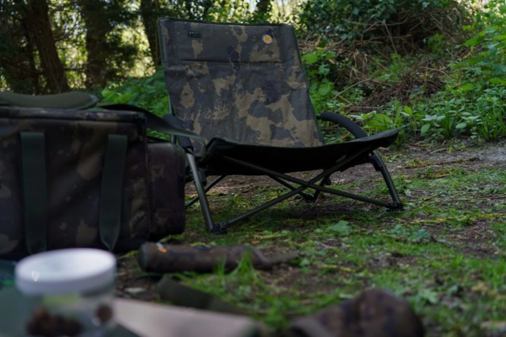 Solar Worldwide Easy Fold Low Chair