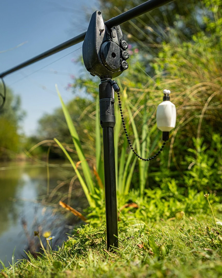 Fox Black Label Camlock Bankstick 24 inch (60 cm)