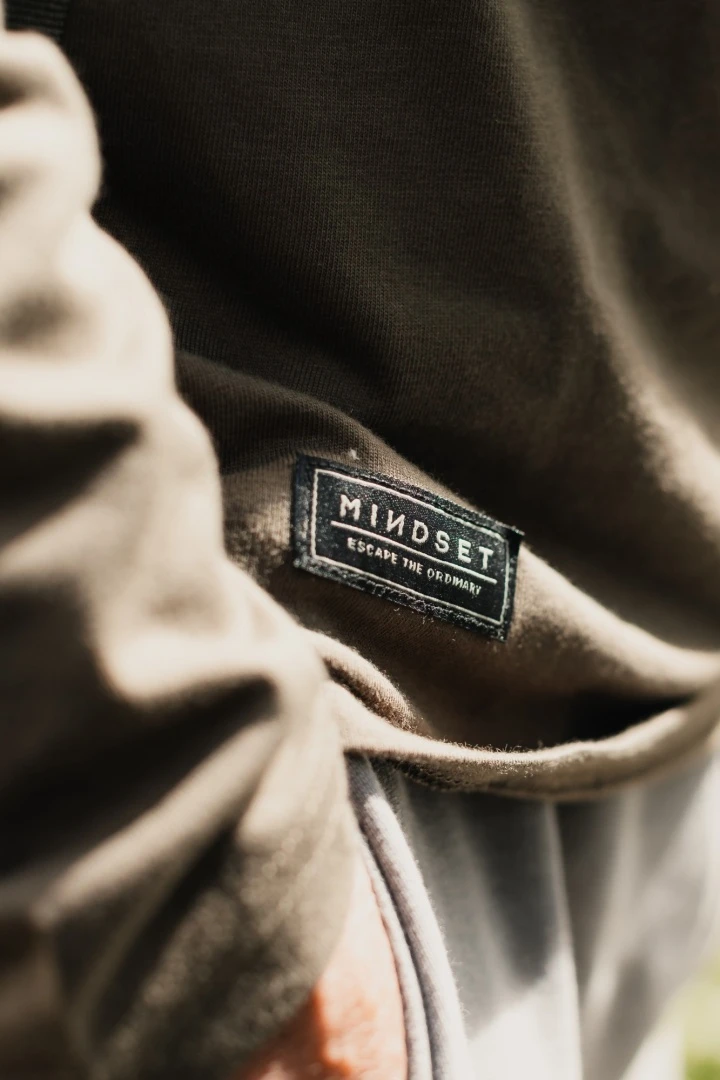 Korda Mindset Minimal LS T-Shirt - Dark Olive L