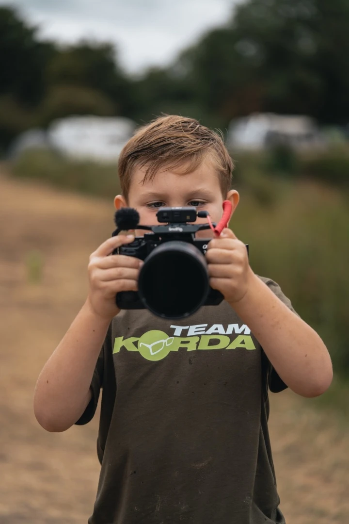 Korda TK Kids T-Shirt - Dark Olive  4/5 Lat