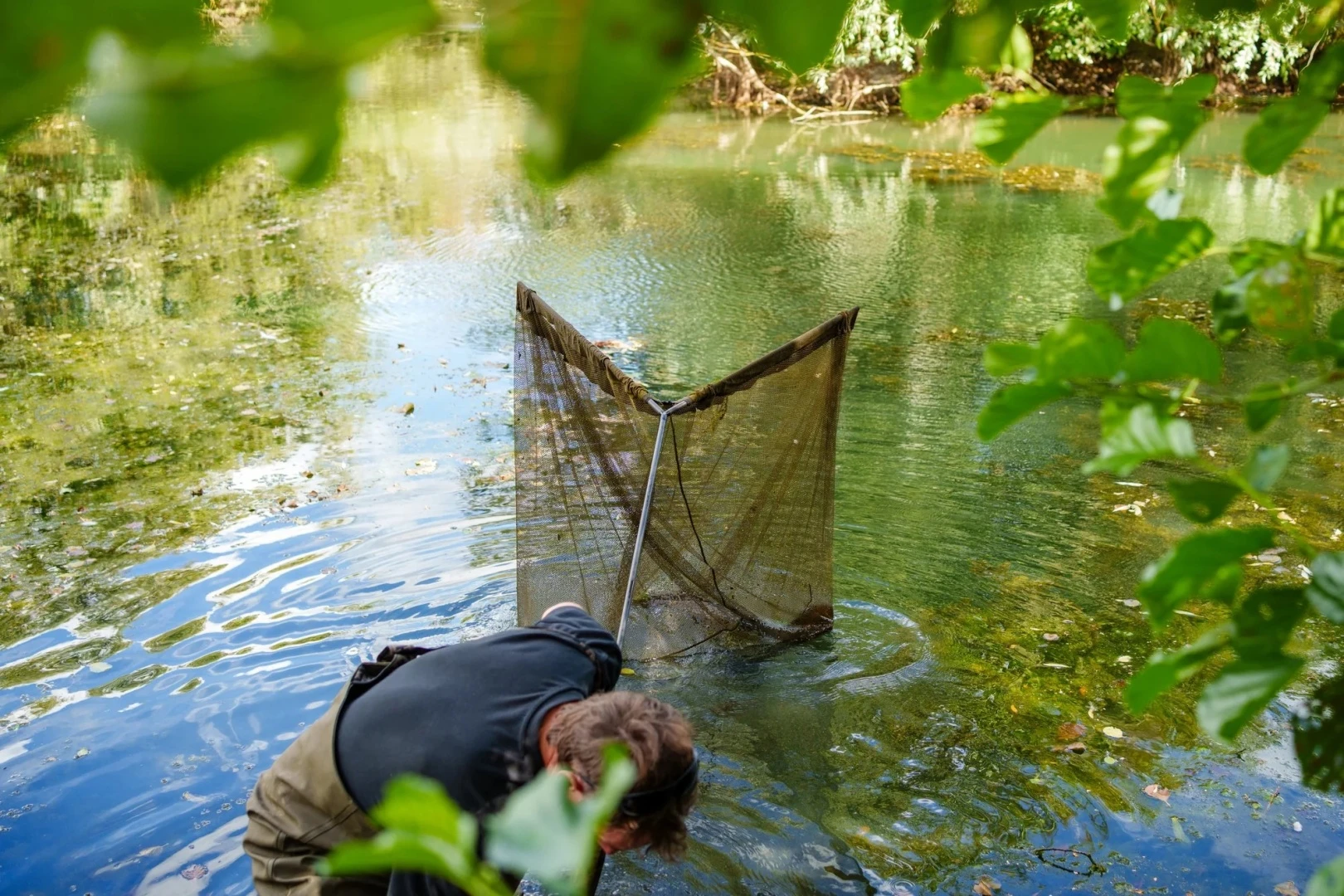 Nash Scope OPS Retract Landing Net 42 42