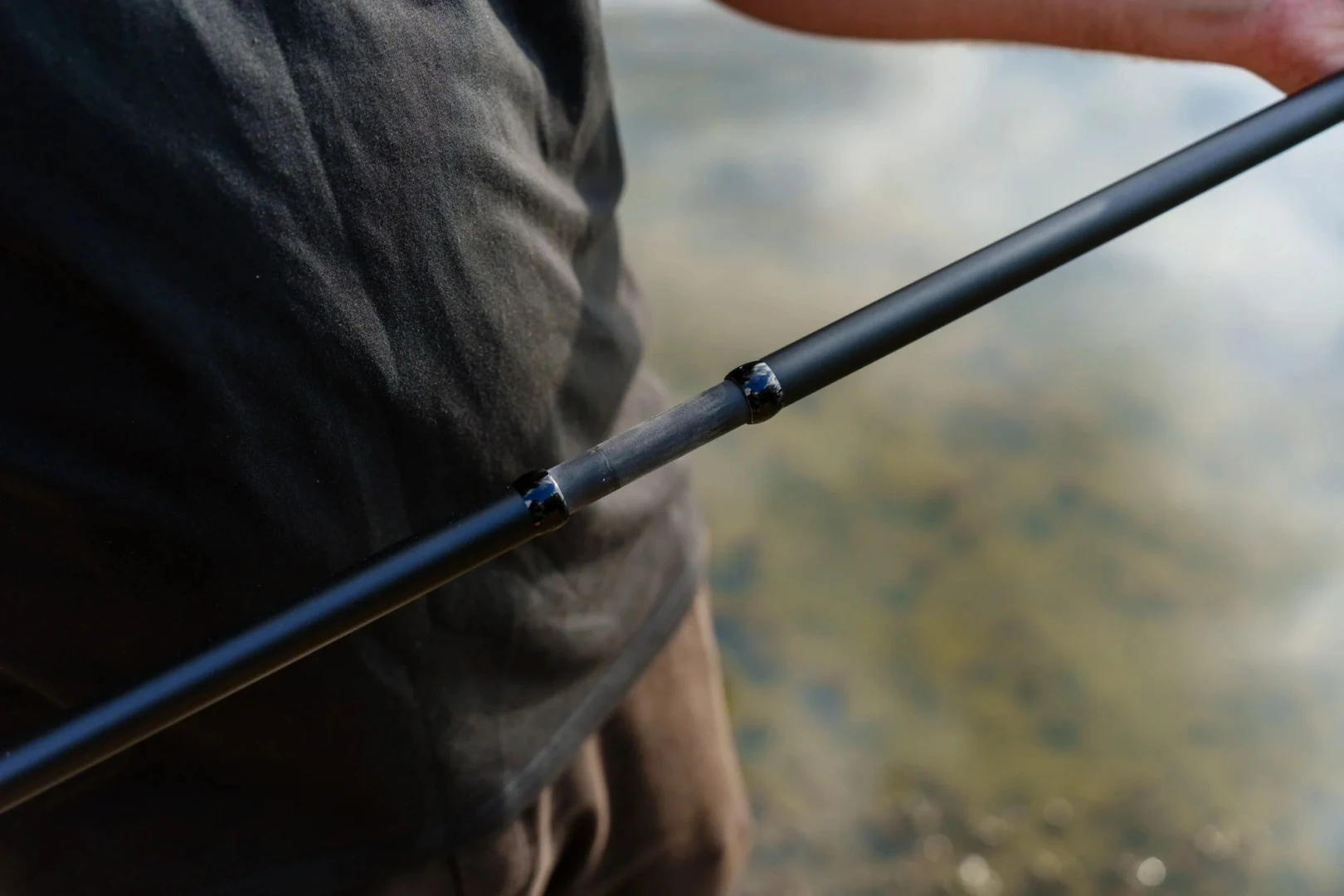 Nash Scope Sawn Off Retract Landing Net 42 42
