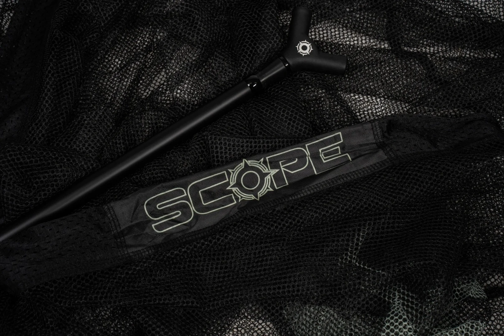 Nash Scope Sawn Off Retract Landing Net 42 42