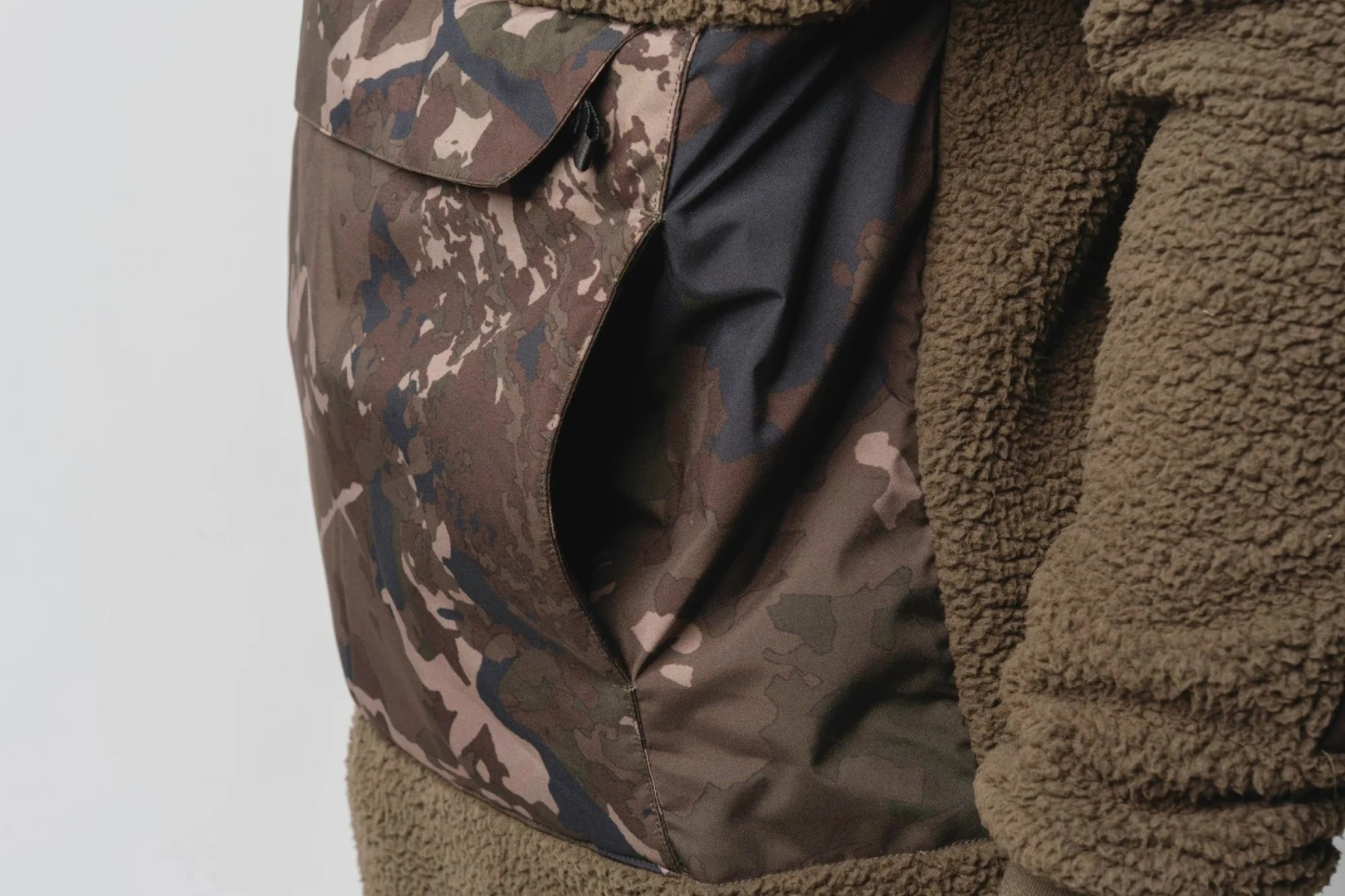 Nash ZT PermaFrost Fleece Camo L