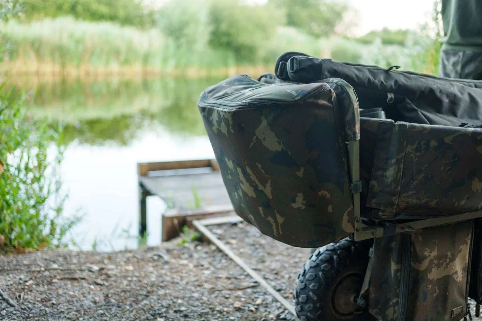 Nash Trax Barrow Front Pannier Camo