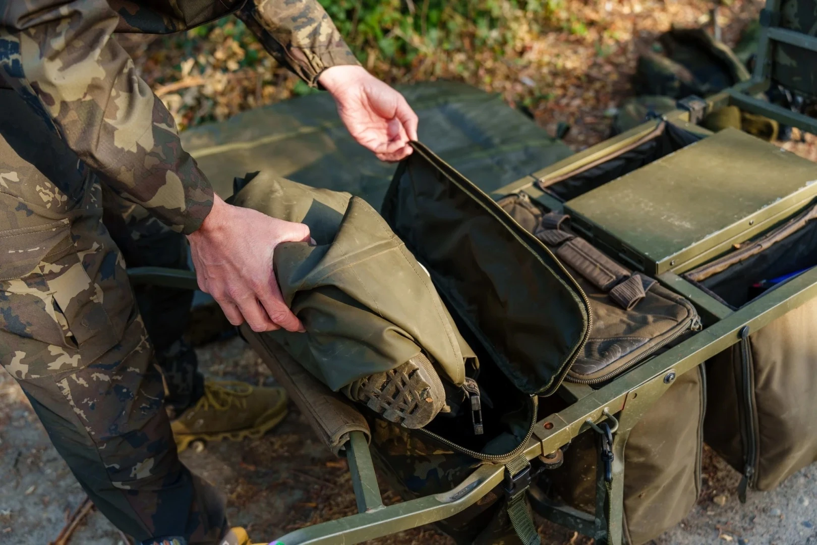 Nash Trax Barrow Rear Bag Camo
