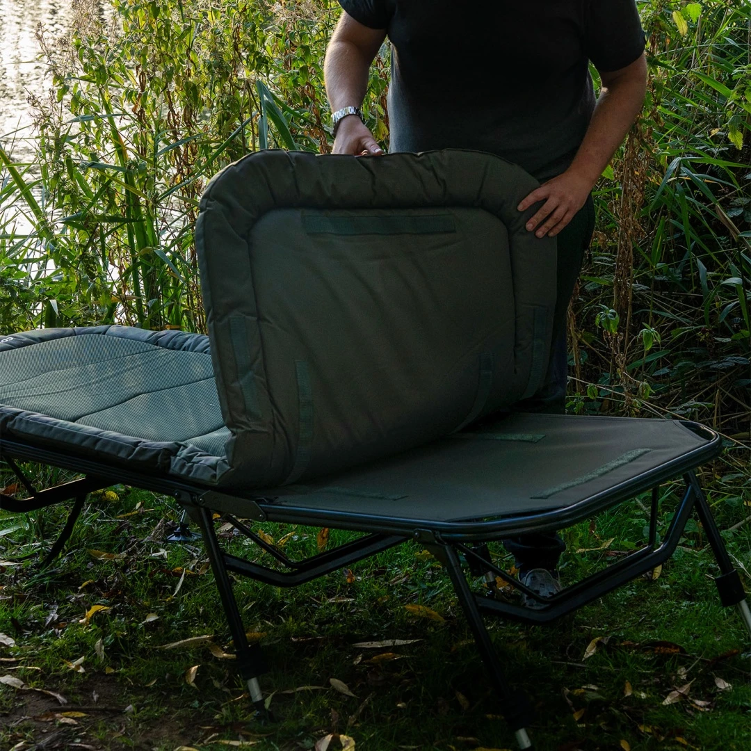 RidgeMonkey CoZee MFX Bedchair Compact